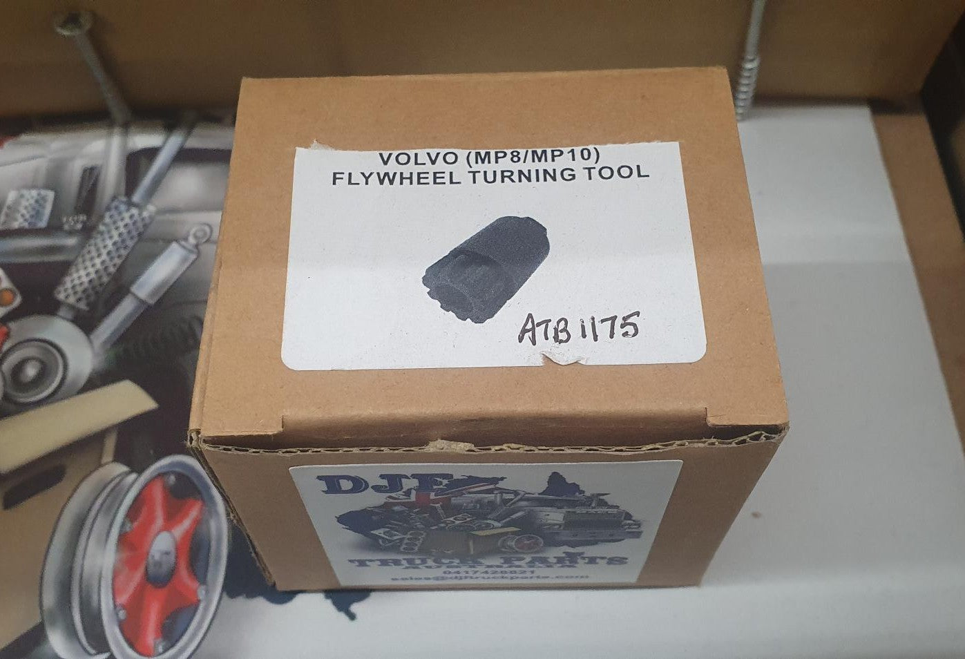 VOLVO/MACK MP8-MP10 TURNING TOOL