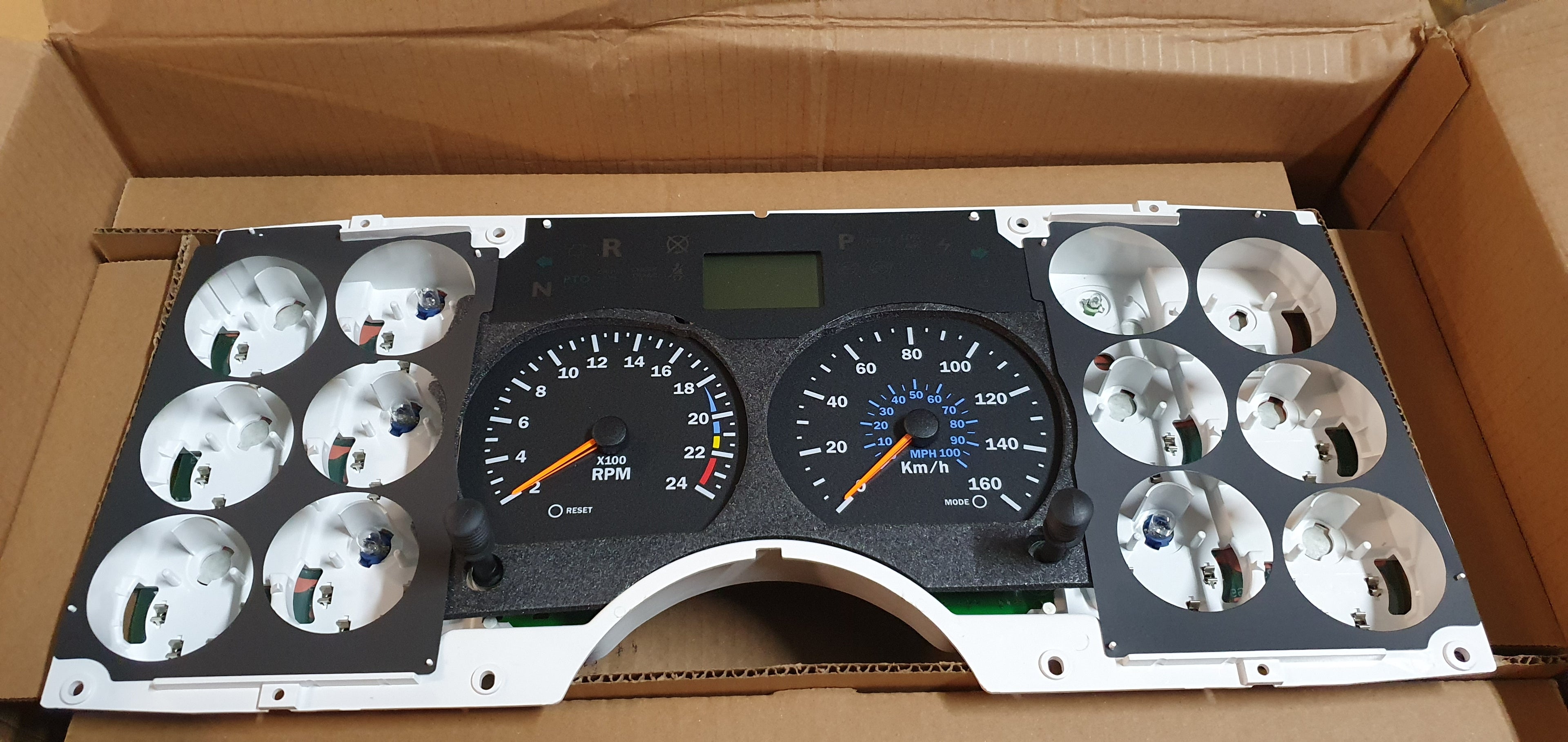DASH CLUSTER, PRE 2007 MODELS