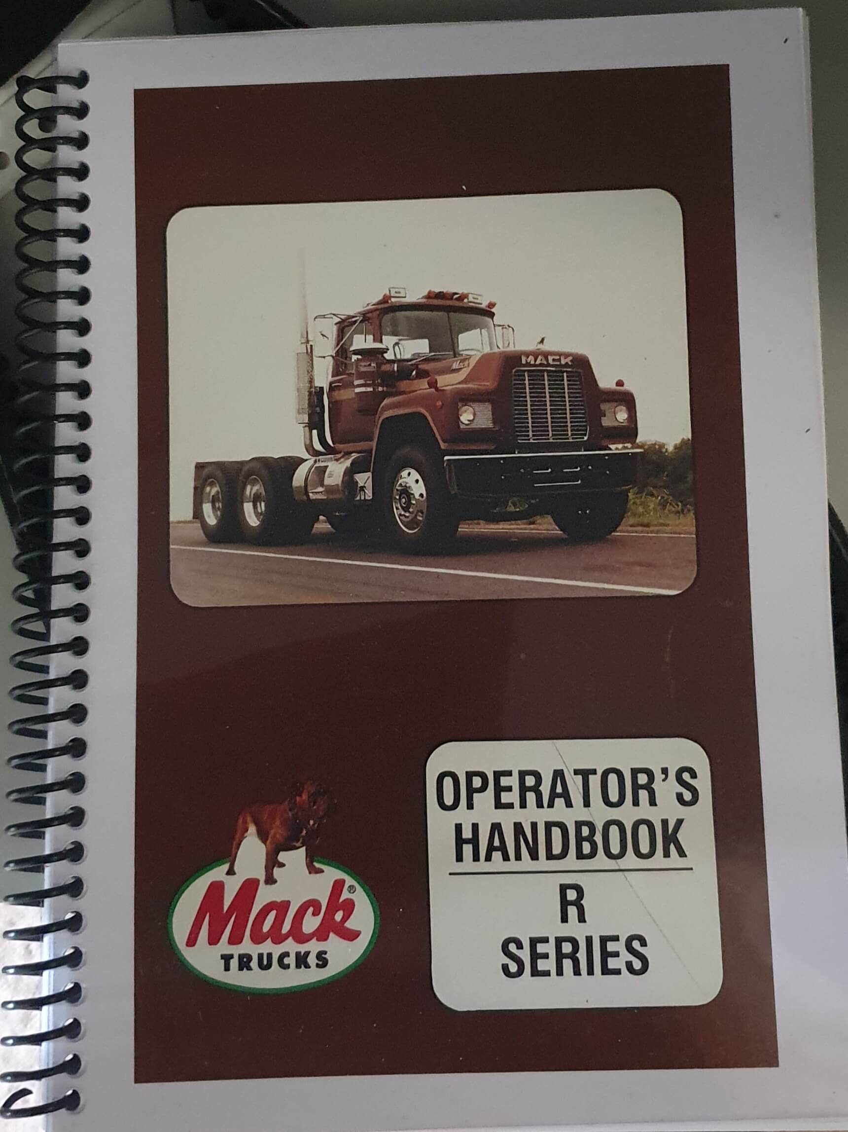 R-MODEL OPERATORS HANDBOOK (GLOVEBOX MANUAL)