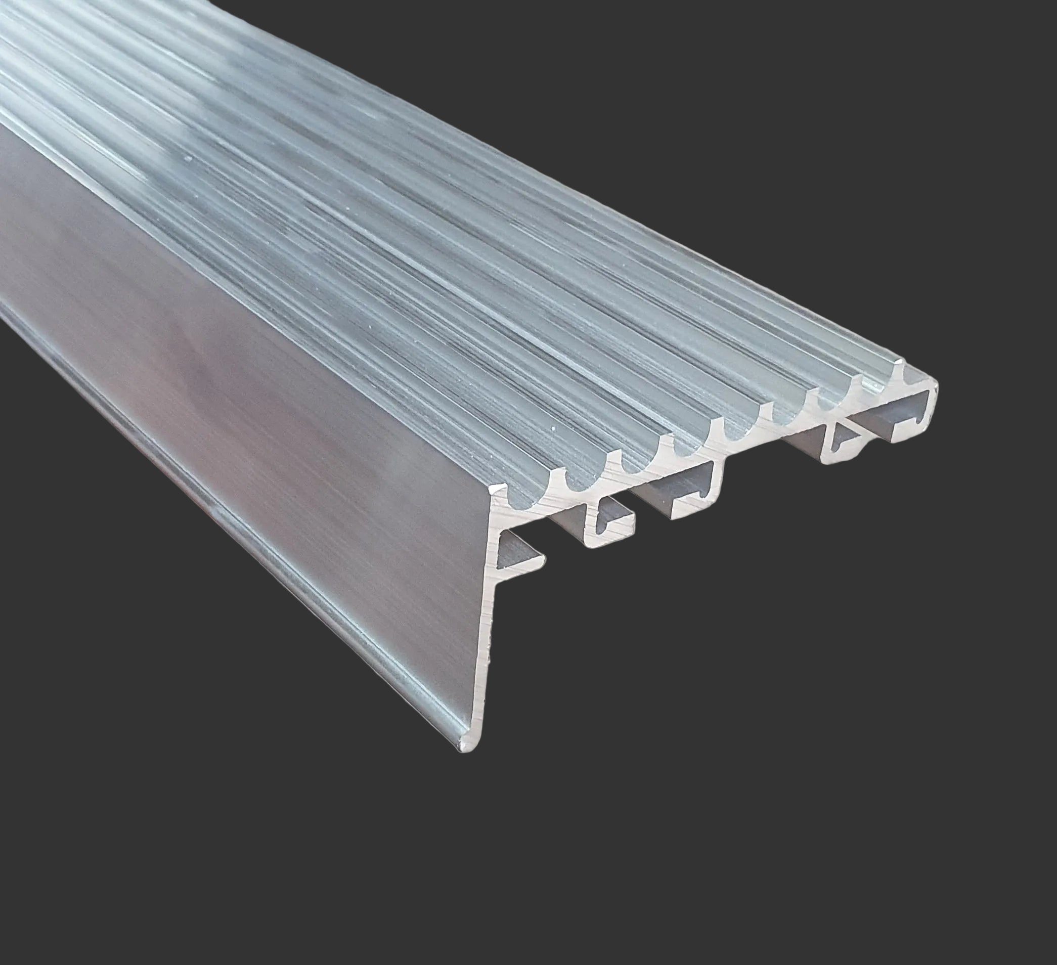ALUMINIUM STEP EXTRUSION, R-SERIES, TITAN ETC