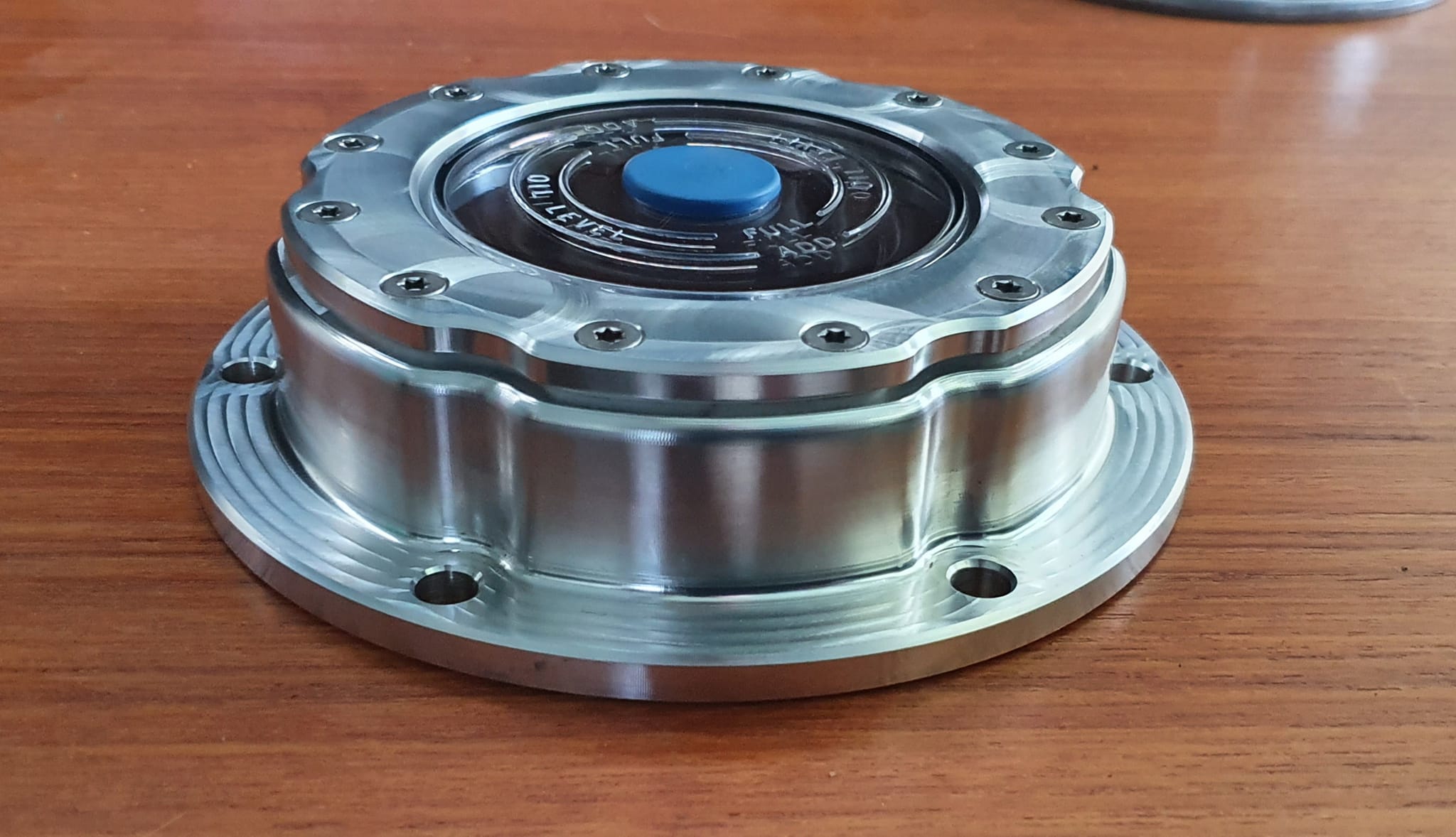 HUBCAP, FRONT STEER AXLE