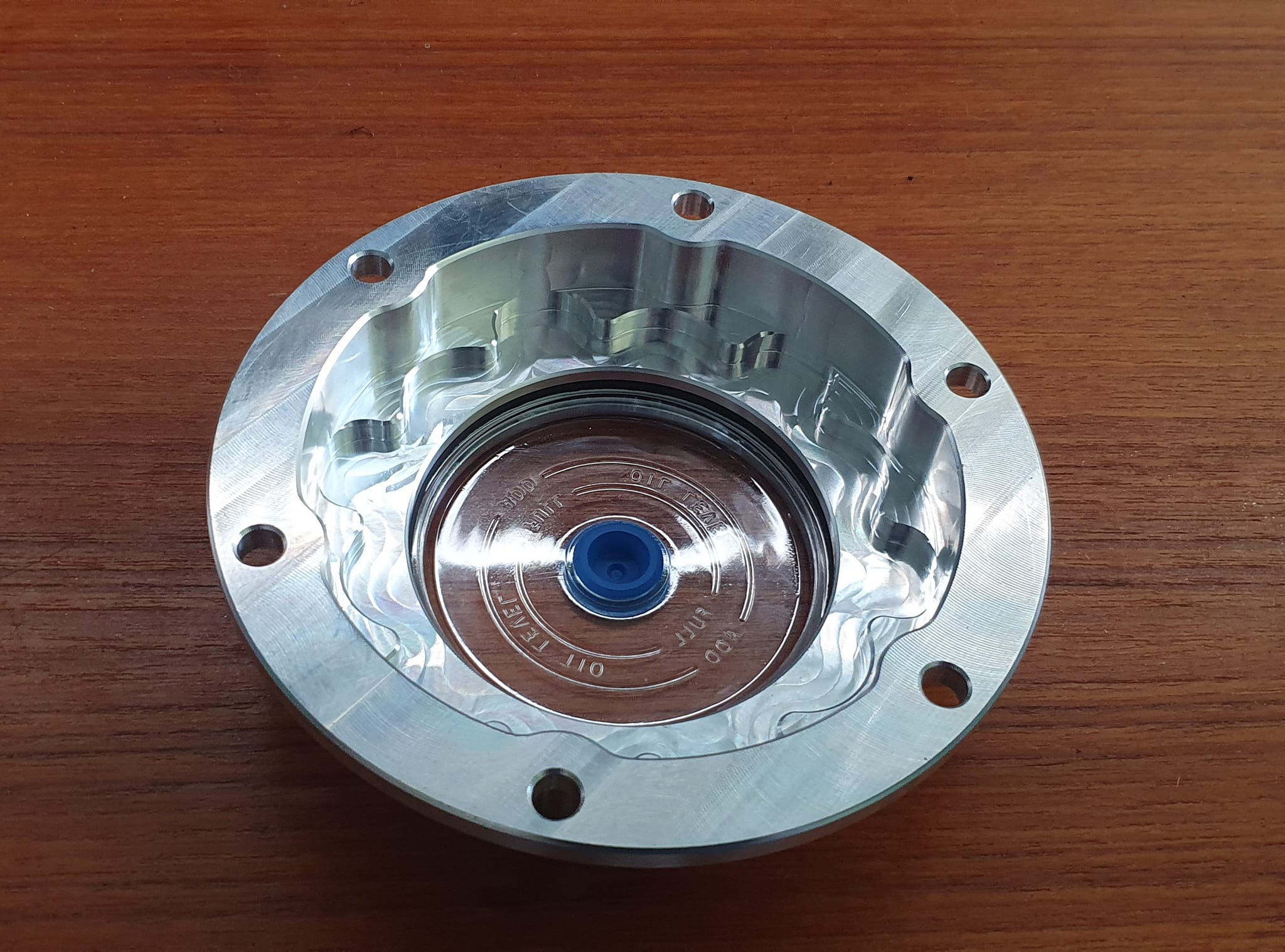 HUBCAP, FRONT STEER AXLE