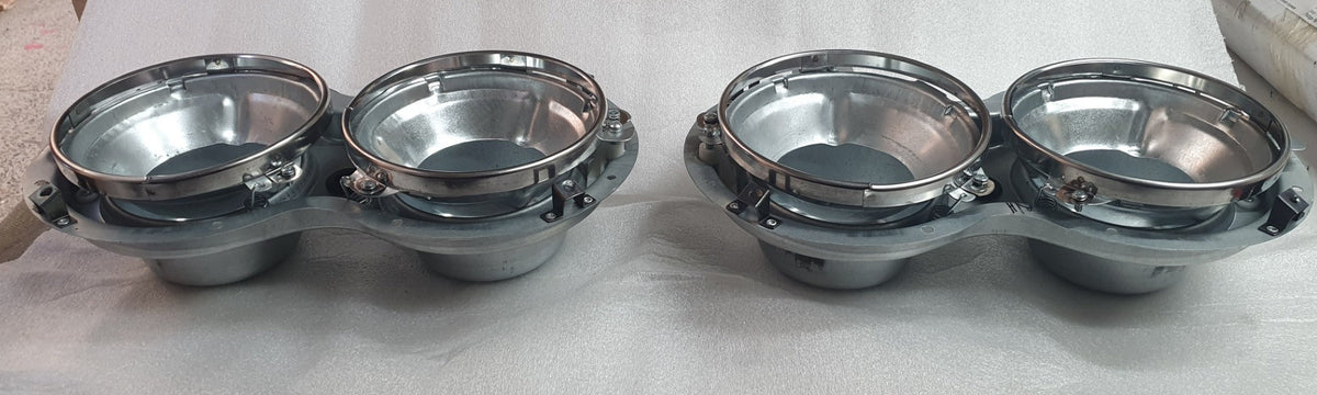 HEADLIGHT BUCKETS, SERIES 1 SUPERLINER