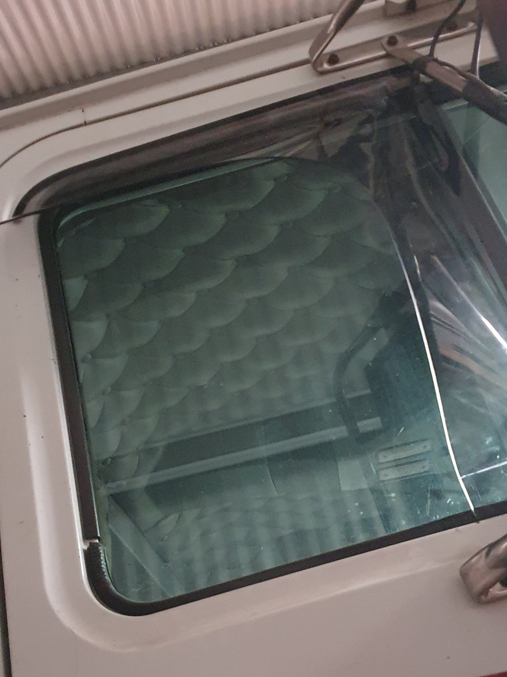 WETHERSHIELD, CH CAB STRAIGHT DOOR (1/4 WINDOW MODEL)