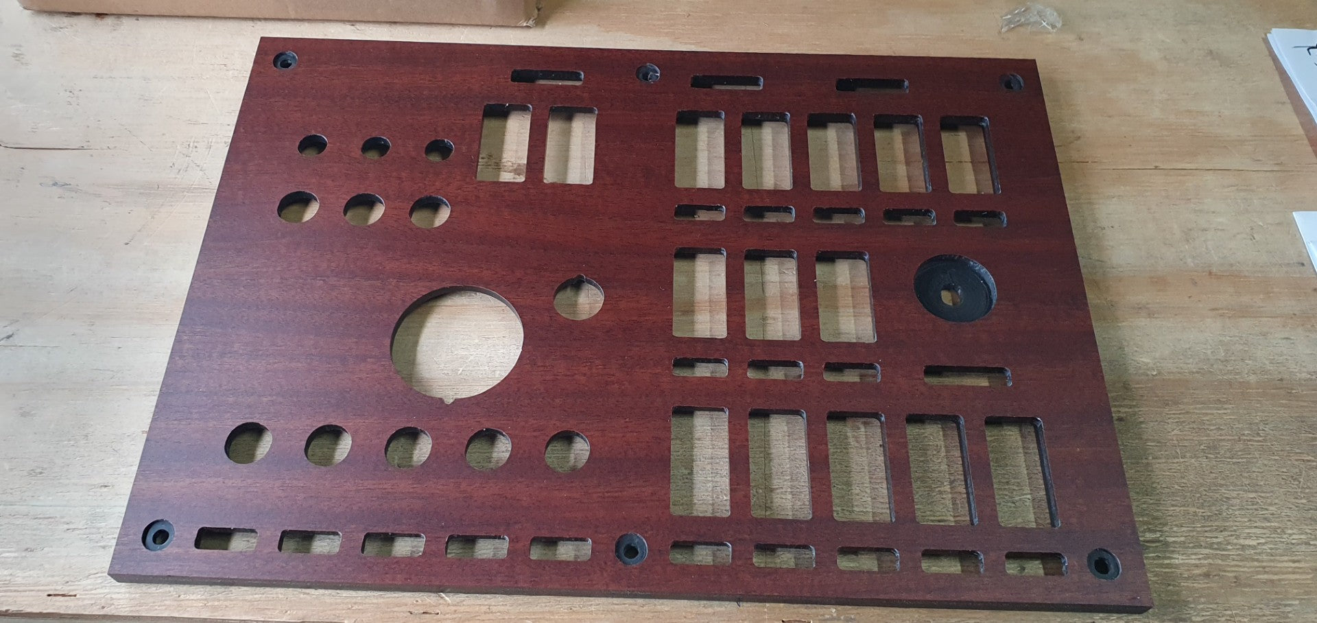 WOODGRAIN FINISH DASH PANELS TO SUIT ALL PRE 2002 MACK MODELS