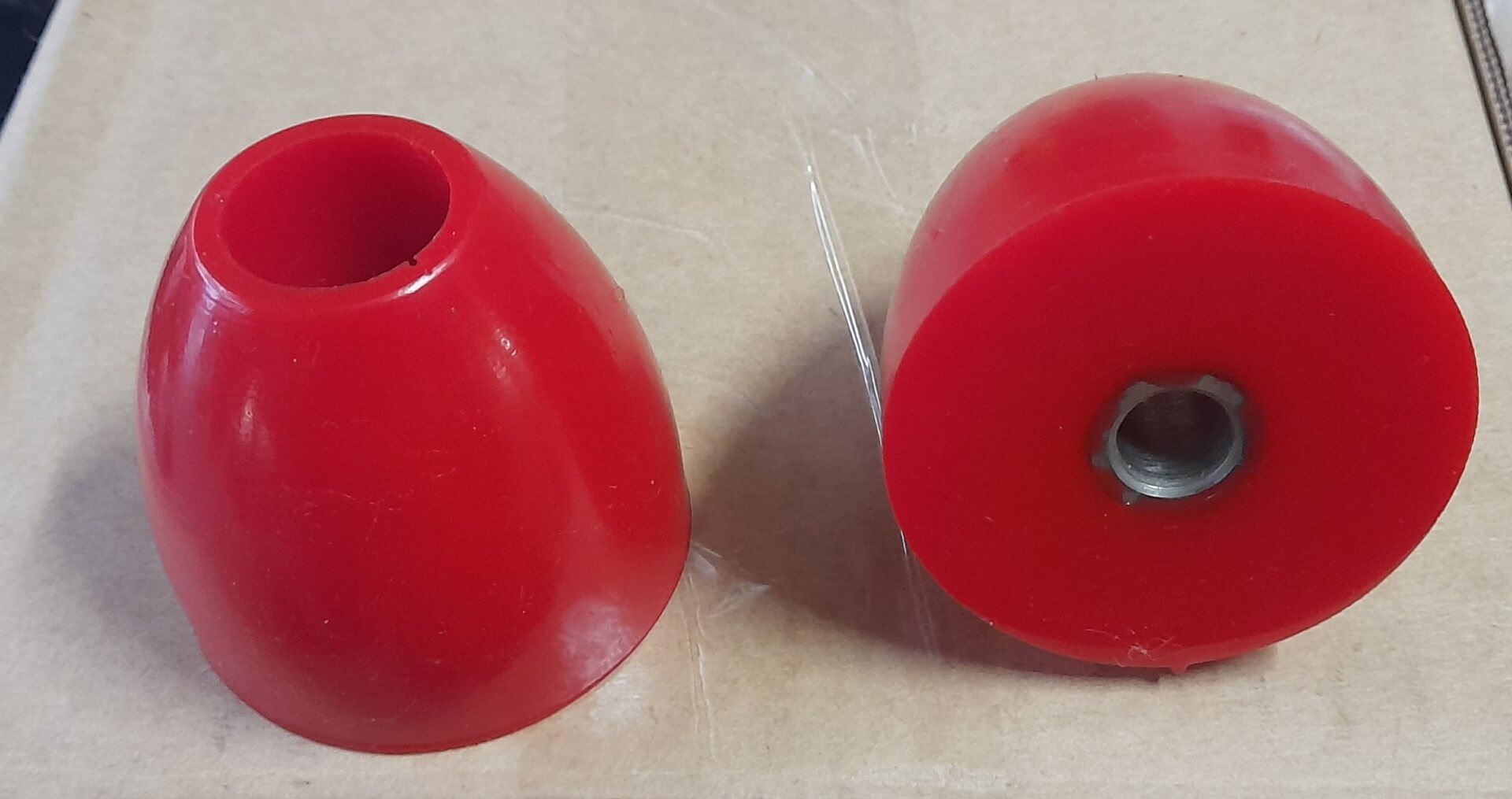 SERIES 1 SUPERLINER BONNET LOCATORS