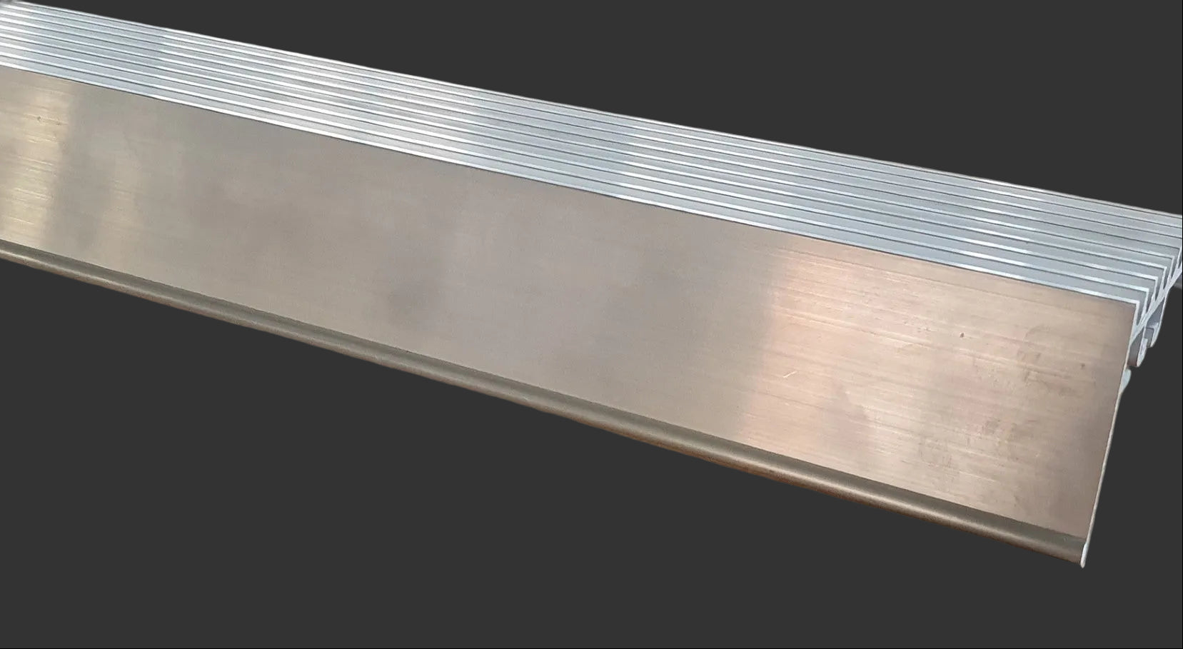 ALUMINIUM STEP EXTRUSION, R-SERIES, TITAN ETC
