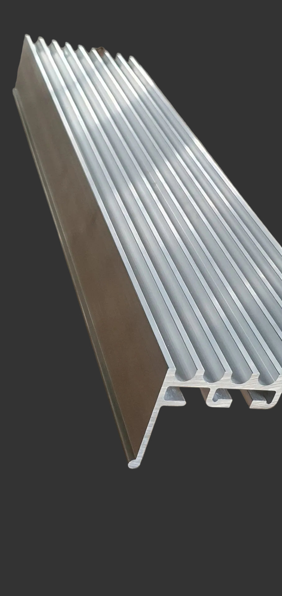 ALUMINIUM STEP EXTRUSION, R-SERIES, TITAN ETC