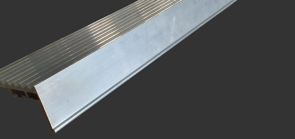 ALUMINIUM STEP EXTRUSION, R-SERIES, TITAN ETC