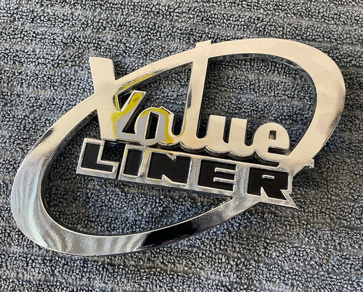 Value-Liner Oval Chrome Badges